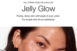 Plump skin meets juicy color.