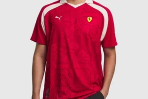 Trending: Puma Scuderia Ferrari Singapore Edition Jersey
