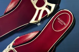 Exclusive pre-shopping: Valentino Garavani, Miu Miu, Rene Caovilla