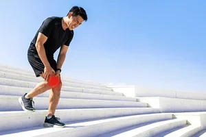 🦵Joint Pain? Don't Ignore the Early Signs.