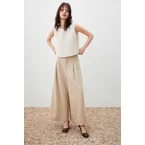 Sleeveless Pintuck Detail Blouse